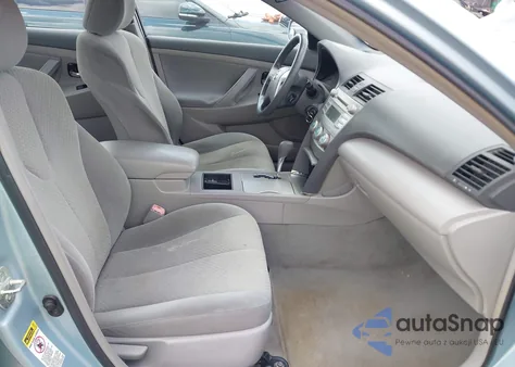 2009 Toyota Camry Le z USA, uszkodzony, nr VIN 4T1BE46K59U807657